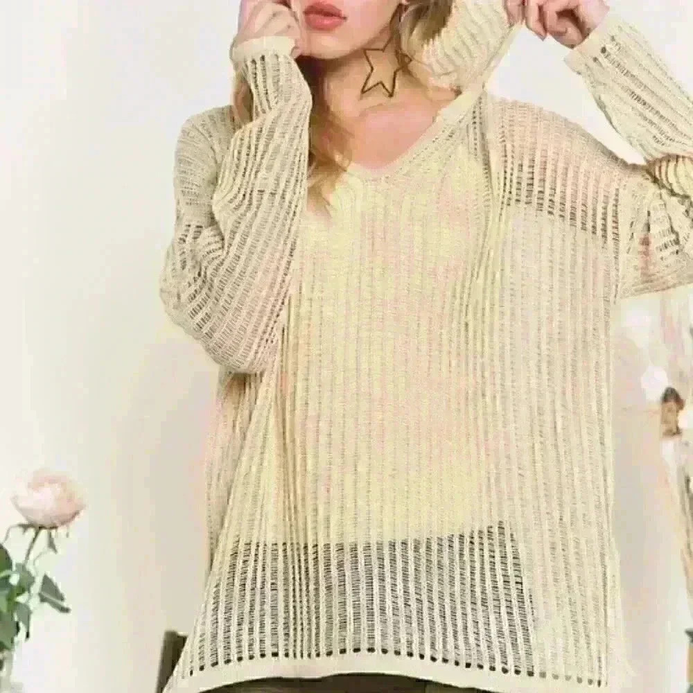 Ivory‎ Crochet Hoodie Tunic Top